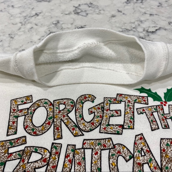 Authentic Vintage Christmas Sweatshirt - Picture 6 of 12